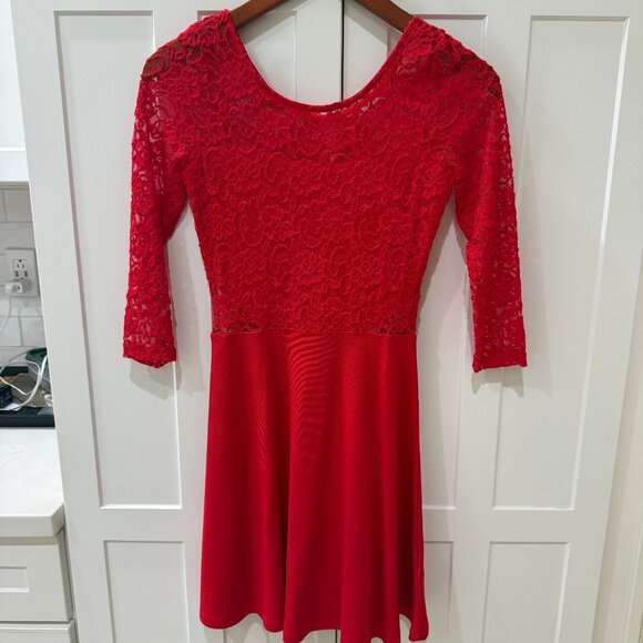 Dresses & Skirts - Red Lace Fit & Flare Dress | 3/4 Sleeve | Elegant | Size Small (Approx.)